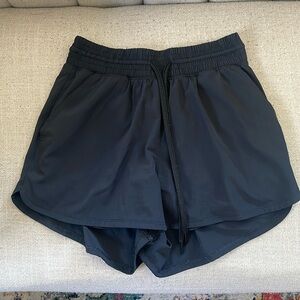 Abercrombie YPB motionTEK High Rise Lined Workout Short